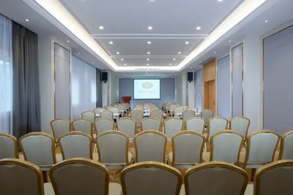 Vienna Hotel Guangdong Zhongshan Caihong Avenue