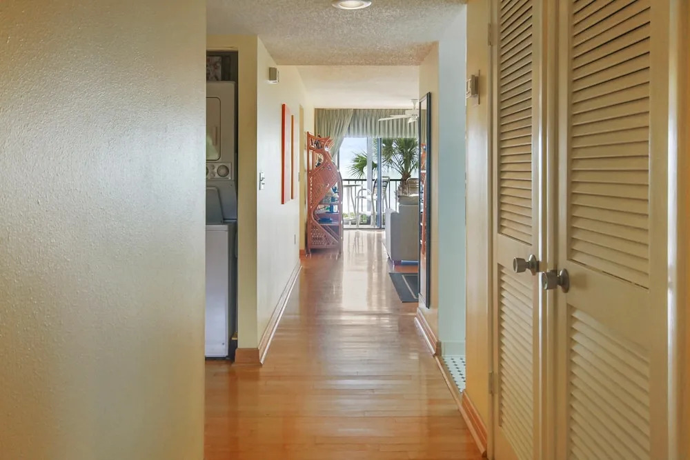 Land's End 303 Building 11 Beachfront With Private Balcony!