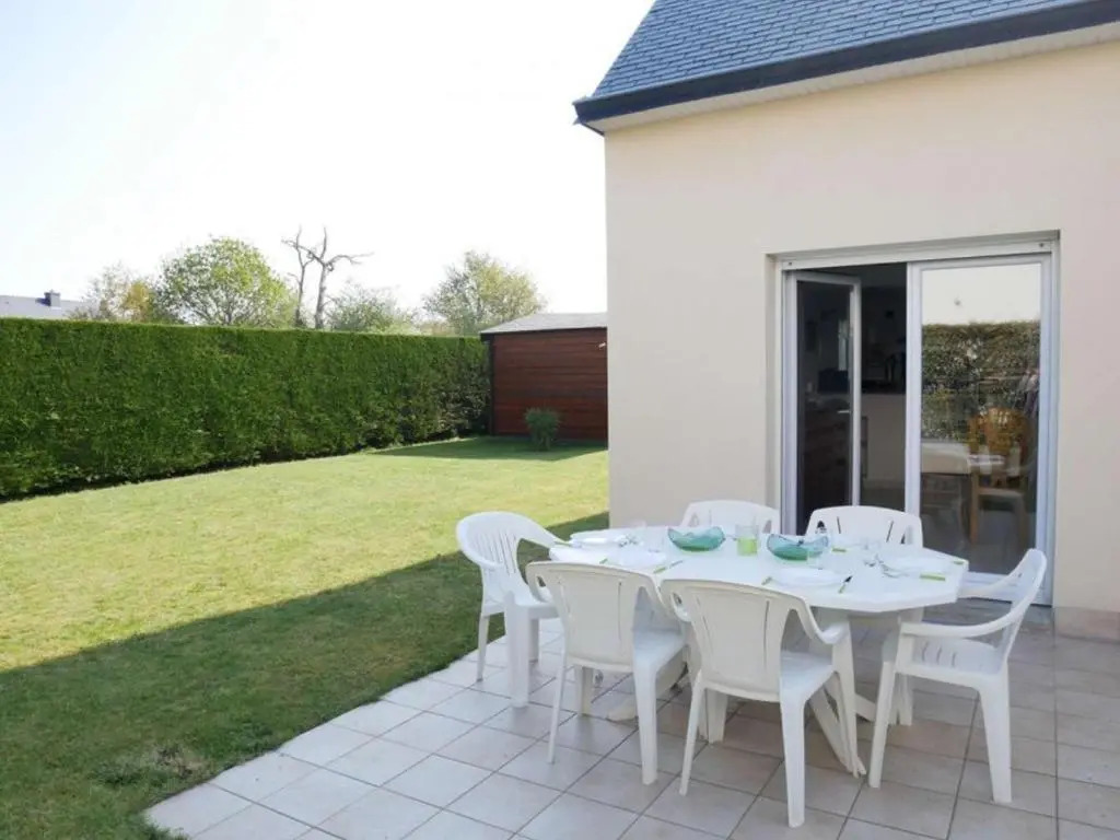MAISON ERDEVEN, 5 PIèCES, 8 PERSONNES - FR-1-479-14