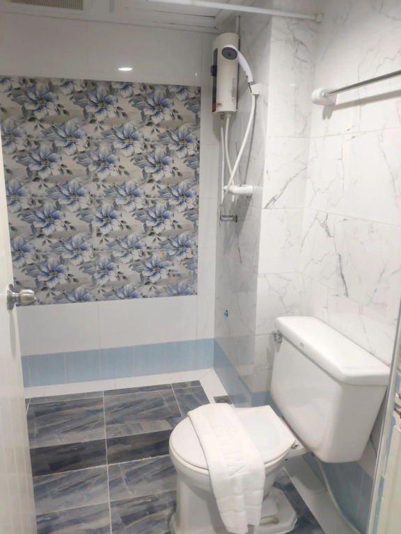 Changpuak Hotel