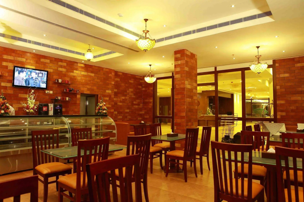 No. 18 Hotel