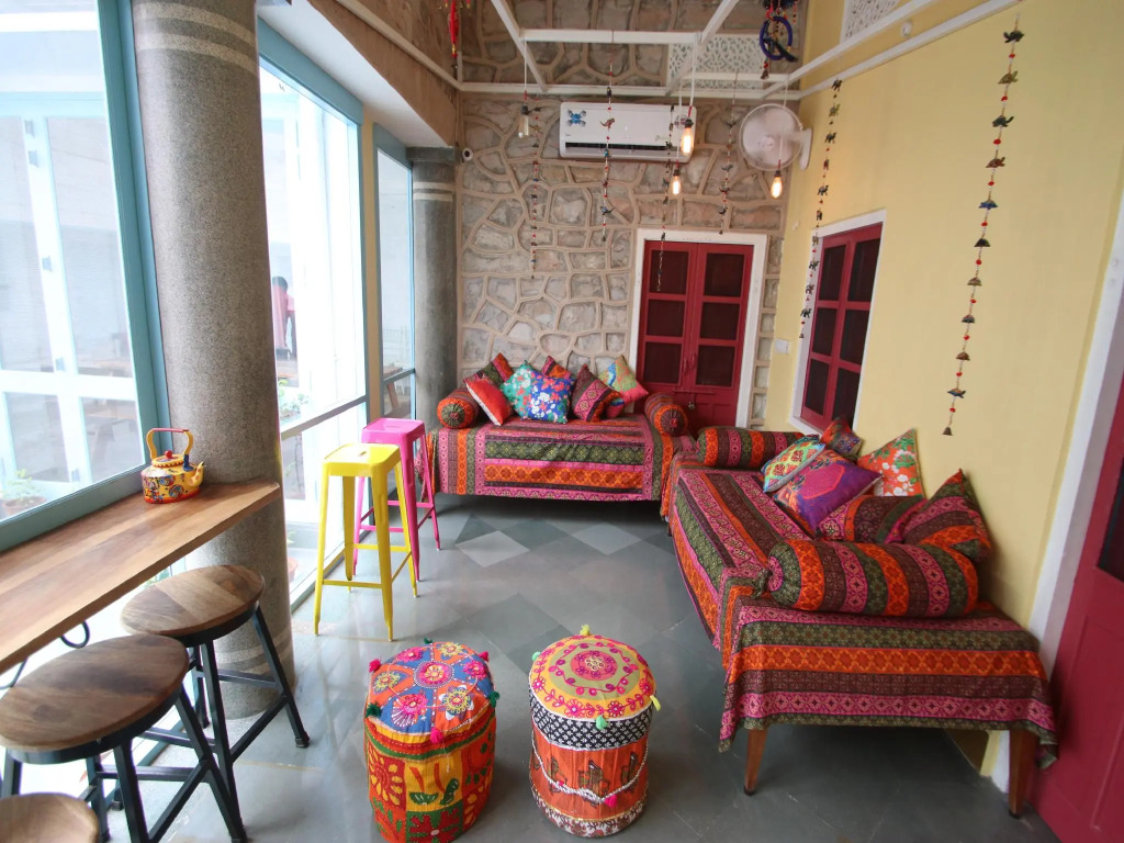 Jaipur Jantar Hostel