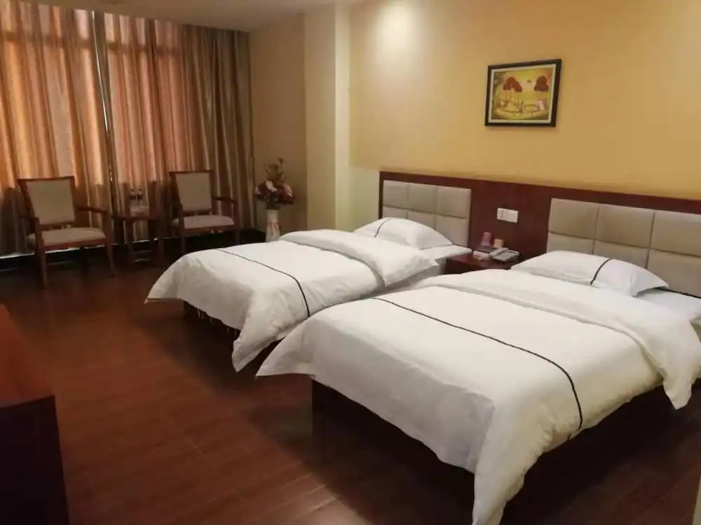 Yulin Business Affairs Hotel