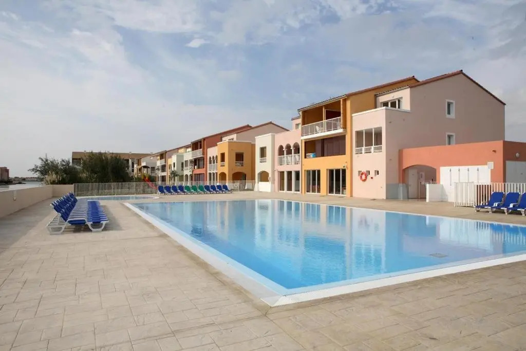 Appartement superbe vue -Climatisation - piscine - parking - 5MC317
