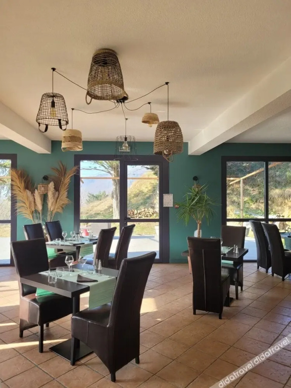 Logis Hôtel Restaurant LEscapade