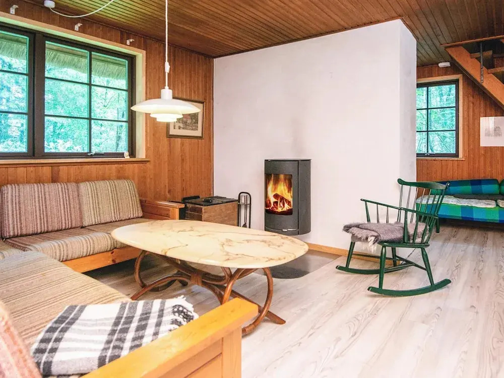 6 person holiday home in Blåvand