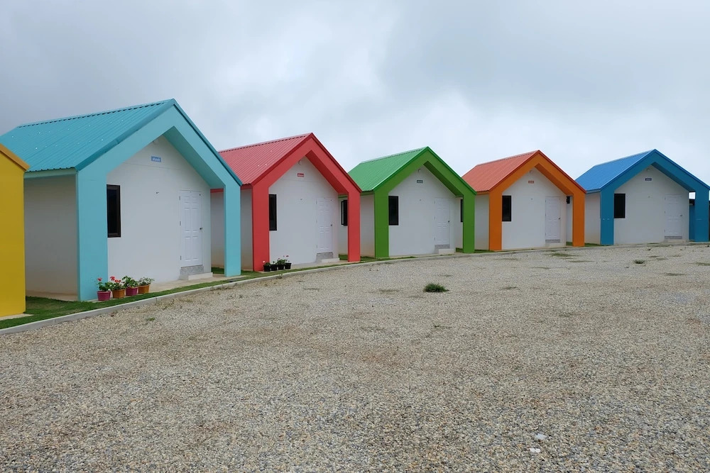 Moonshadow Resort