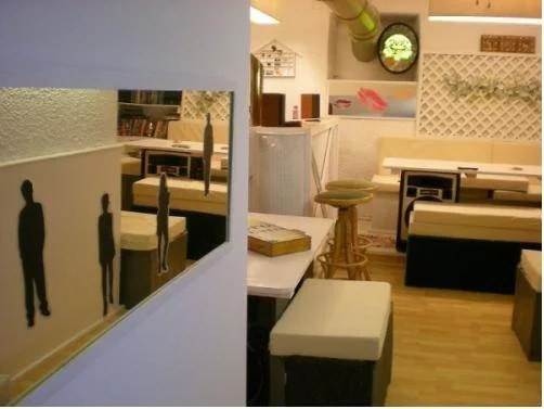 Adonis Guesthouse