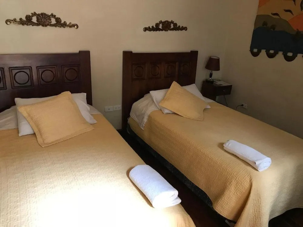 Hotel Cantuña
