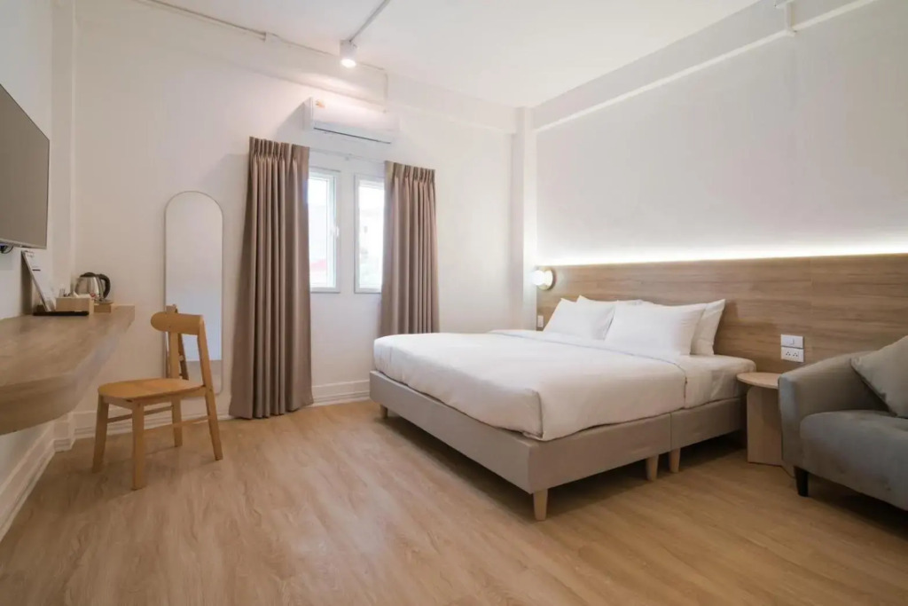 Hotel PaPa Bangkok Siriraj