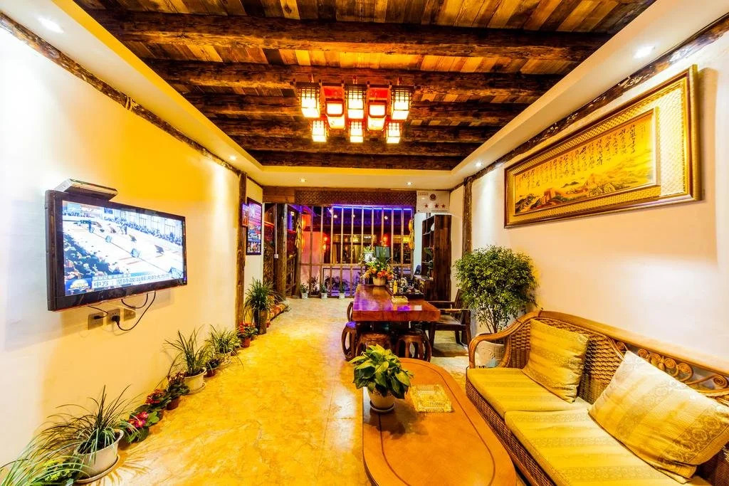 Shun Feng House