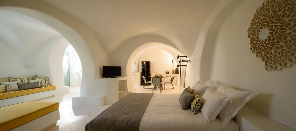 Potamos Luxury House, Private Pool, Santorini