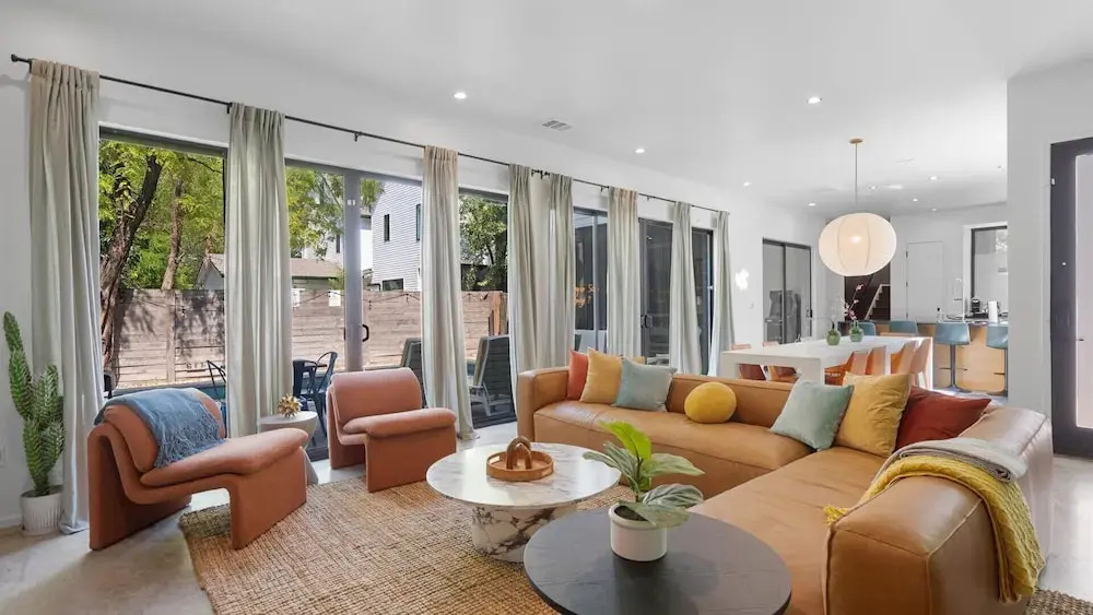 Luxury Group Retreat Near Rainey - Pool, Fire Pit