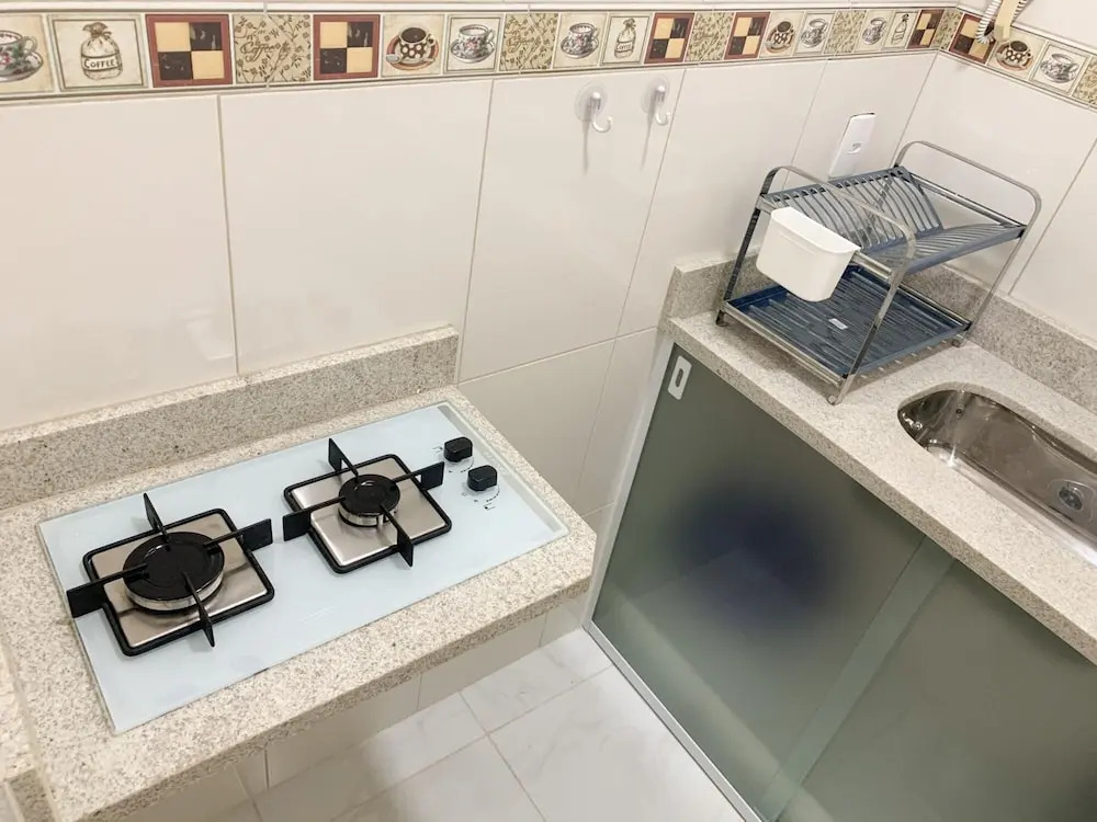 "Cavirio Bdm512 Cool Flat Near The Subway"