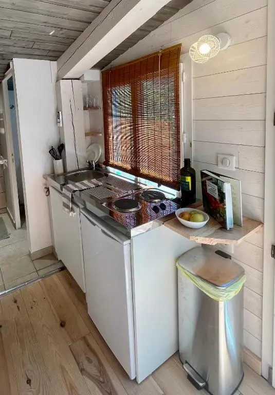 Little California - Adorable Studio Indépendant