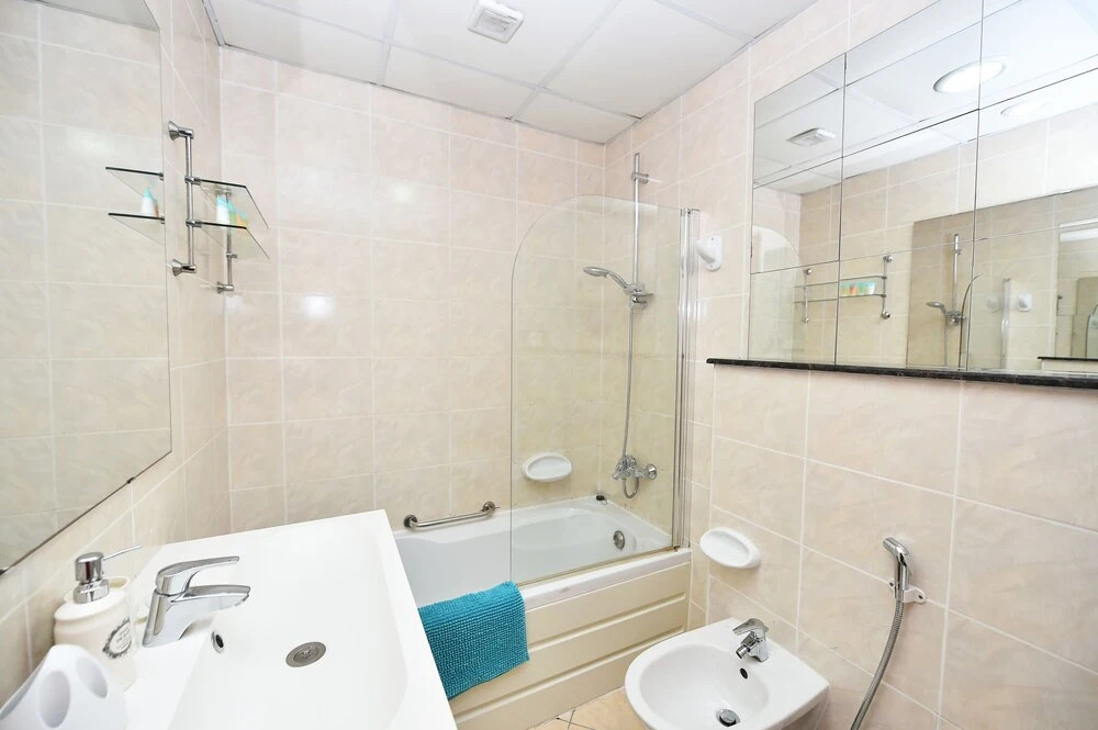 PLO -1 Bedroom with balcony Dubai Marina