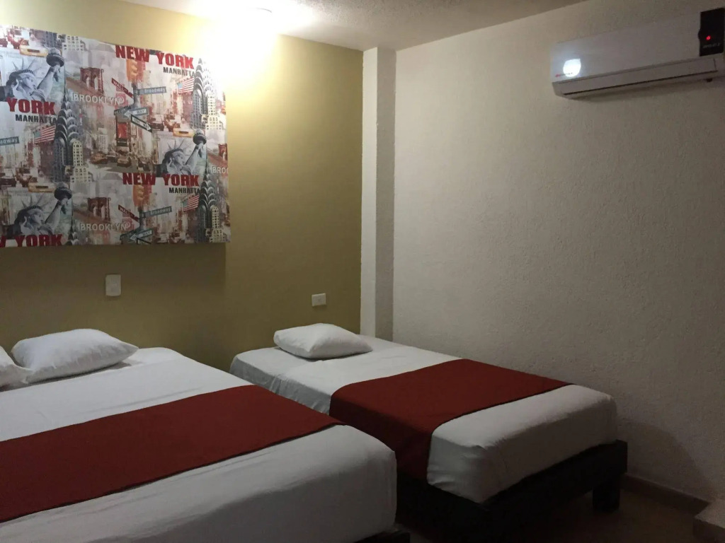 Link Hotel