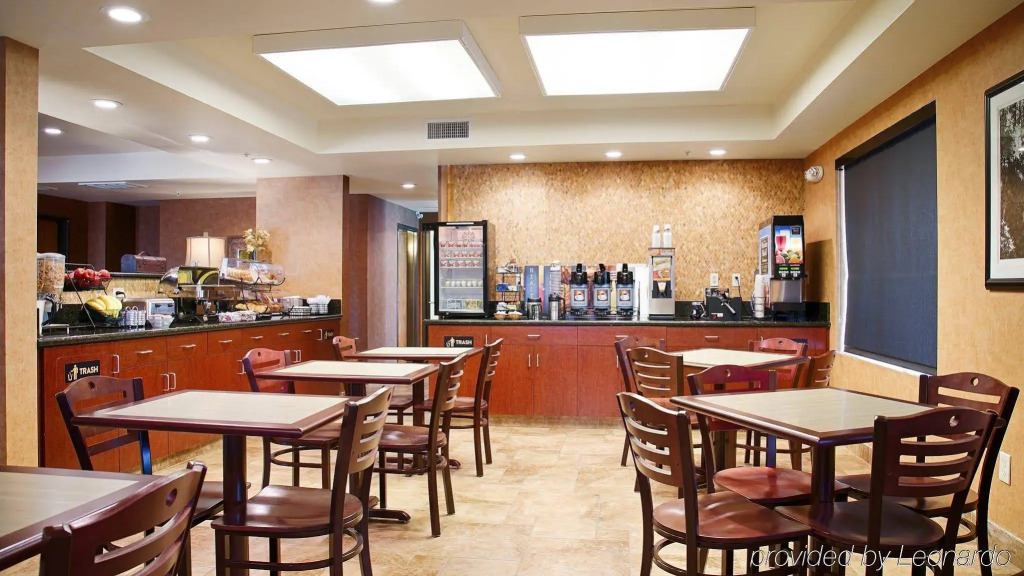 Best Western Exeter Inn & Suites