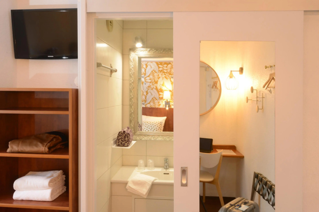Hotel Arc-En-Ciel Colmar Contact Hotel