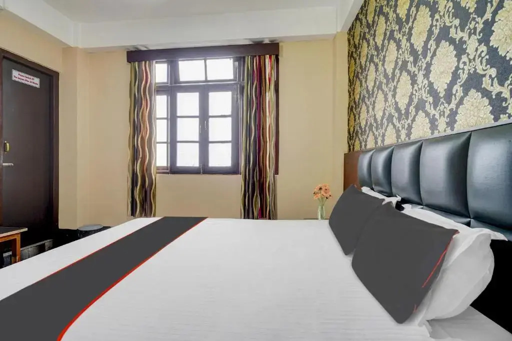 Capital O 80627E Hotel Hill Top