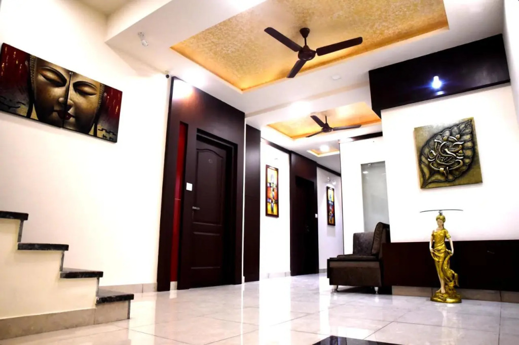 Hotel Silver Palace