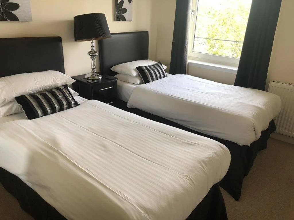 Oakhill Apartments