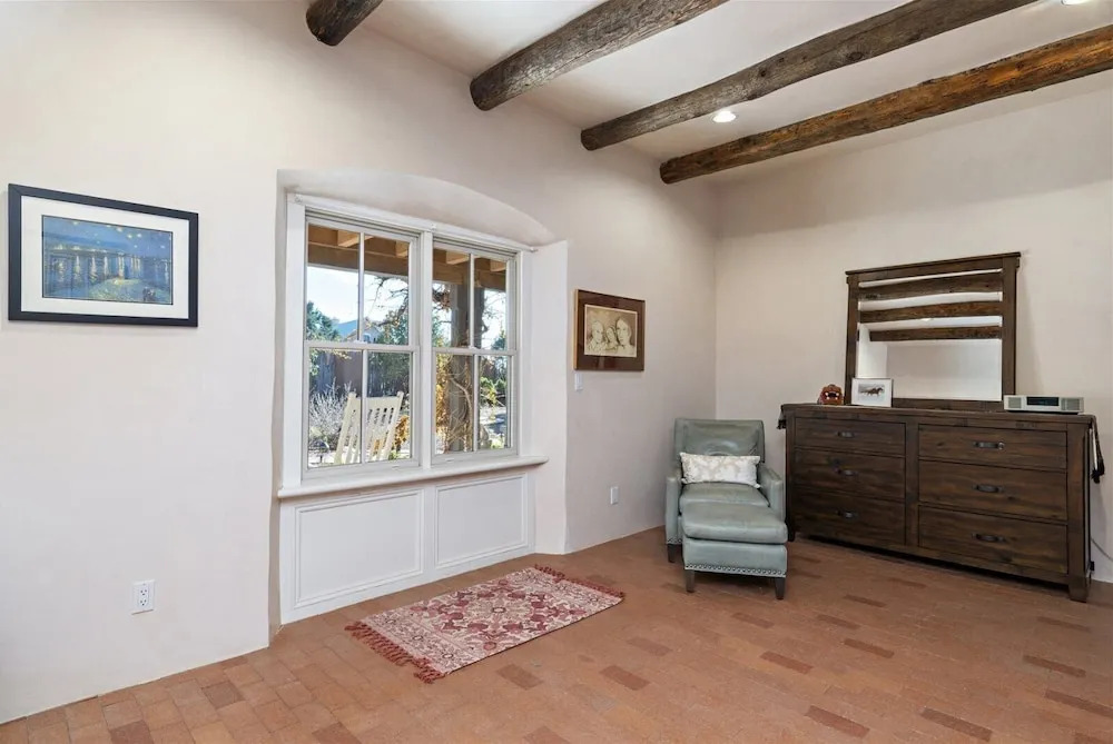 Arroyo Vista - Secluded Southwestern Luxury