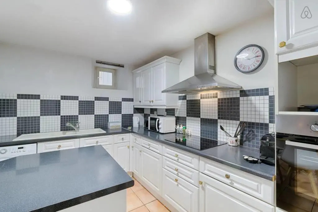 Heart Panier - Renovated Duplex - 3 Bedrooms