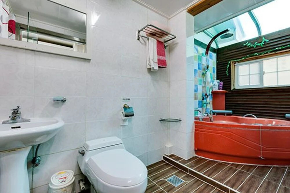 Yangyang Seorak Spa Herb Ville Pension