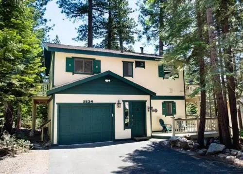 Forest Retreat Rental Cabin