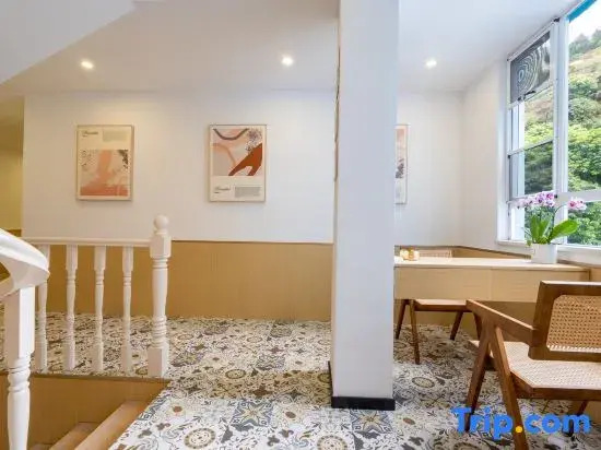 Zhuhai Yunxi Mountain House
