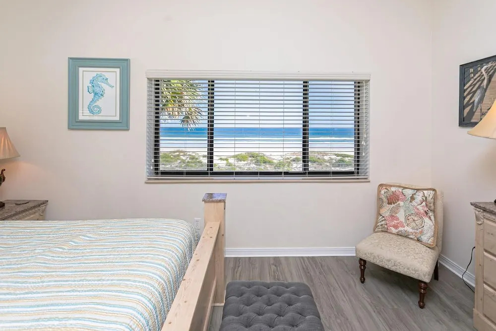 SEA Haven 512 [3/2.5] Free Activities! & Oceanfront Wifi Pool