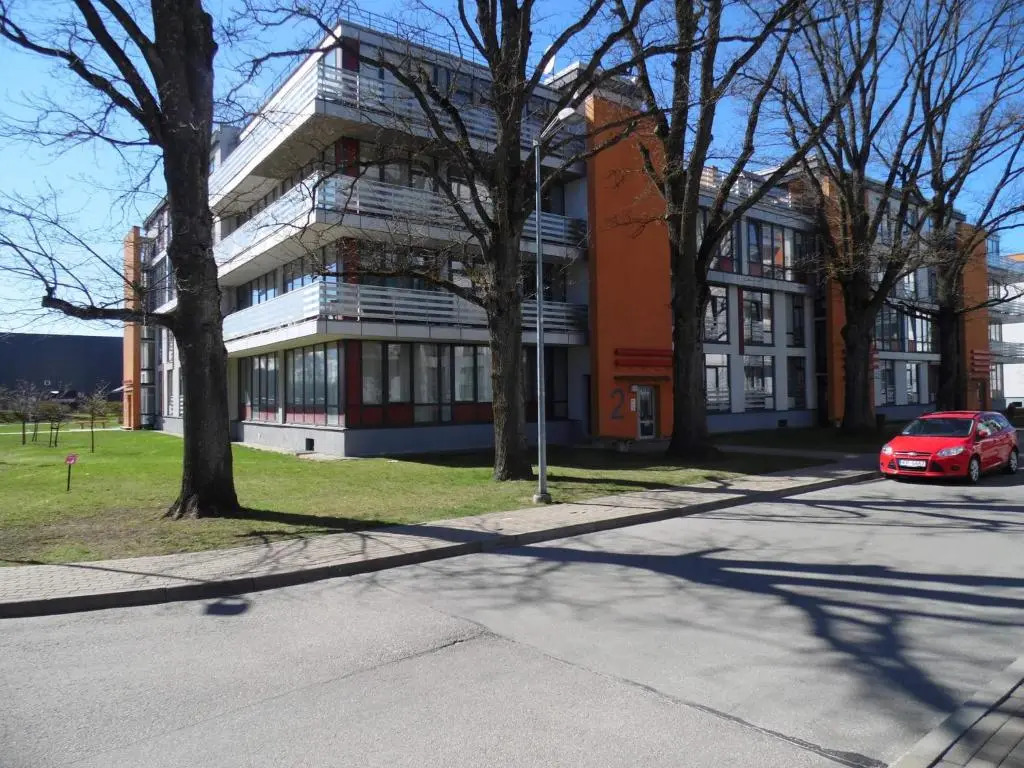 Apartment near Airport