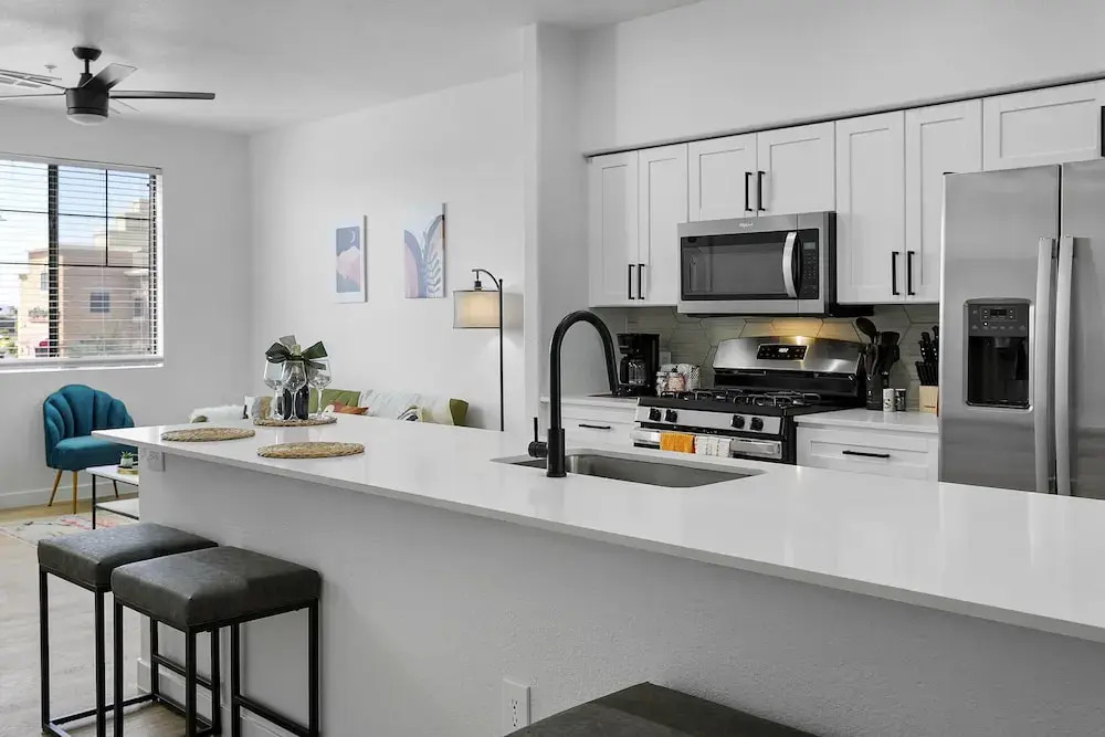 TWO Glendale CozySuites with Pool 2 & 9