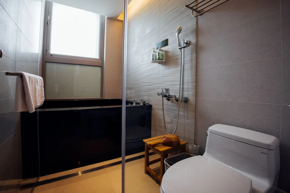 Hotel BEGINS 倉箱蜜境文旅