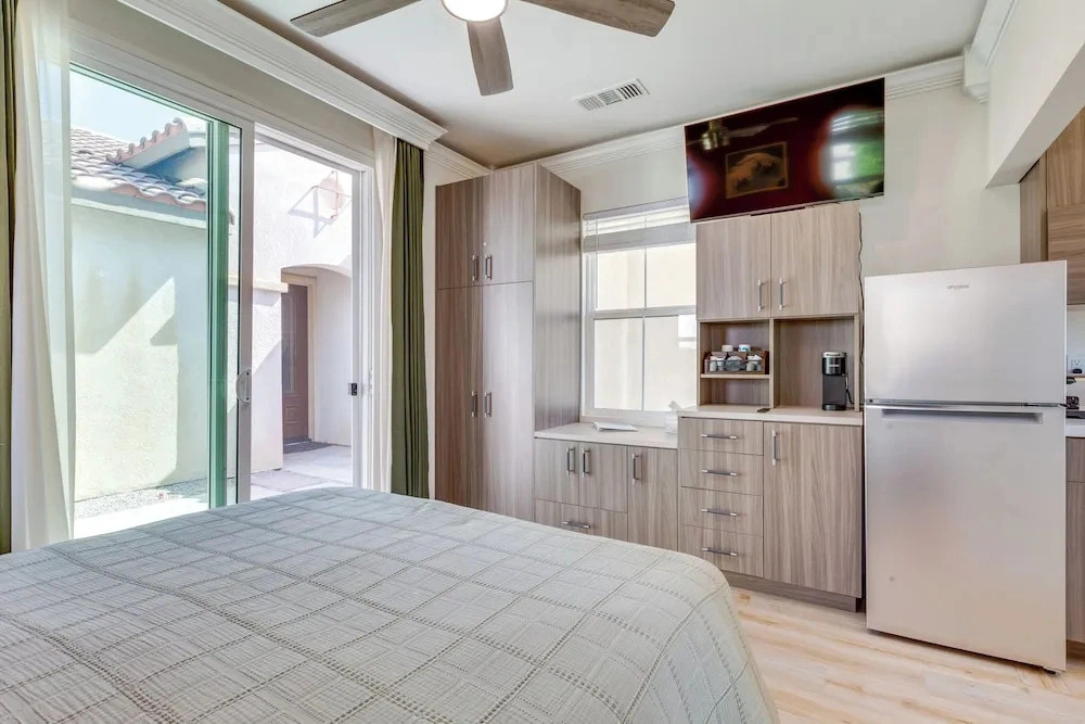Pool Access + Mtn Views! Extended Escape in Indio