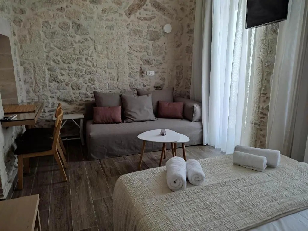 Loggia Traditional Suites