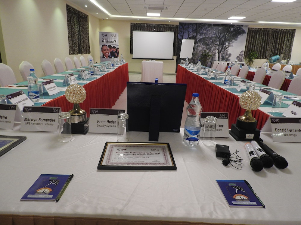 Fabhotel Prestige