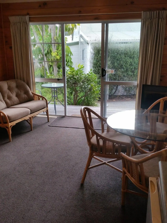 Pauanui Pines Motor Lodge