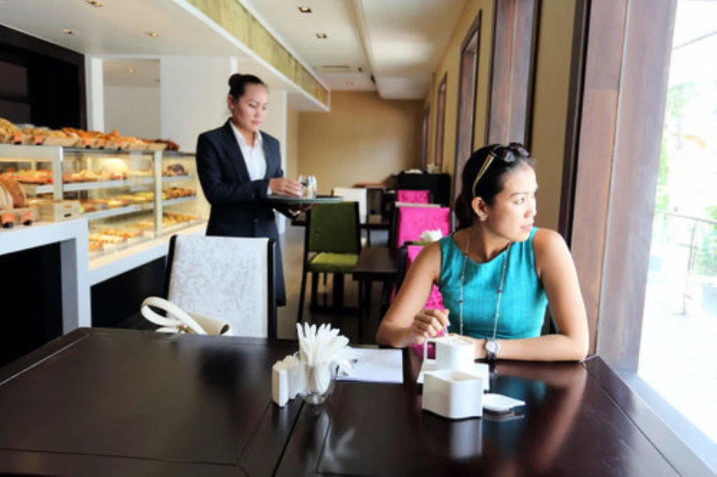 Arunreas Hotel