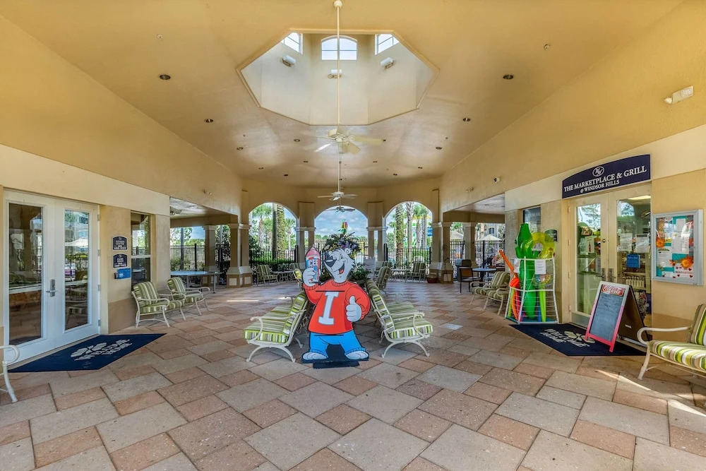 Resort Condo in Kissimmee ~ 3 Mi to Disney!