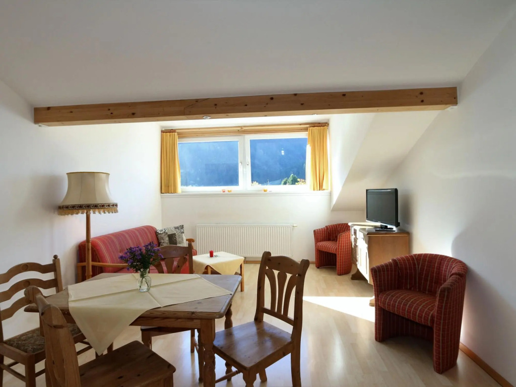 in Bichlbach with 1 bedrooms and 1 bathrooms