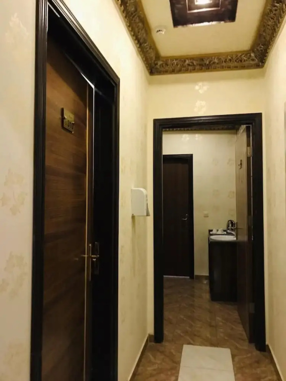 Revan Hotel