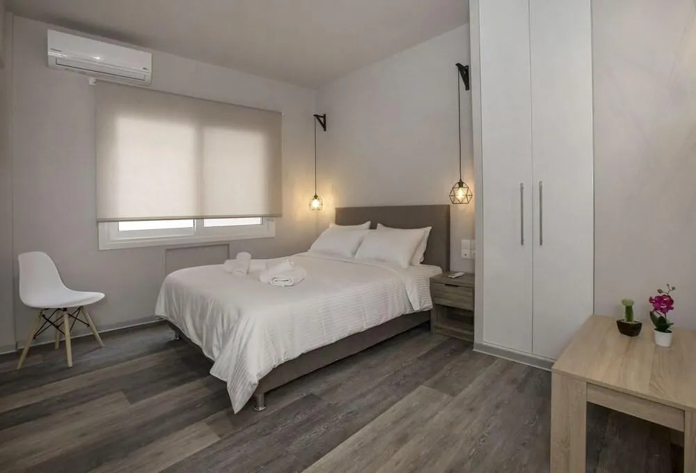Homelike Studio in the Heart of City 2