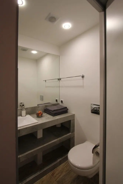 Cohome Apartment Lomonosova 24