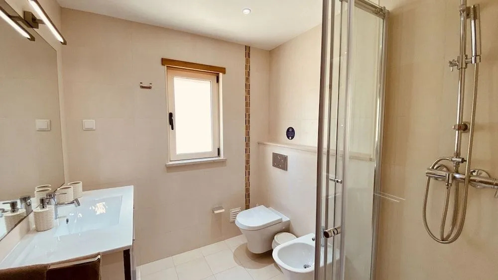Sunshine - Private Pool - 8 Guests - Albufeira