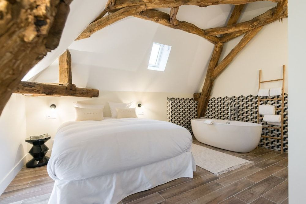 La Maison Deveney-Mars