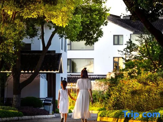 Suzhou ATE Akyi Resort (Taihu Dongshan Scenic Area)