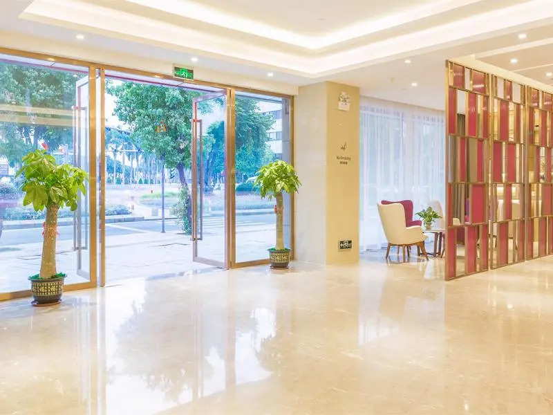 Lavande Hotel Zhongshan Xiaolan Daxin Xinduhui