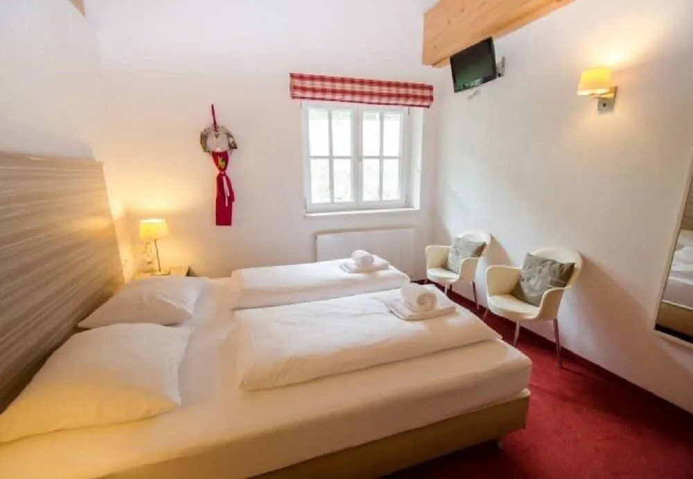 All Seasons Lodge by All in One Apartments